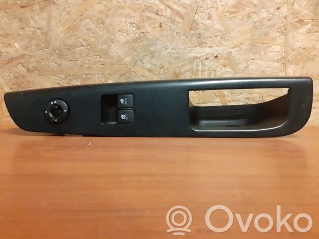 Кнопки переднего левого стеклоподъёмника 935701H020 HYUNDAI