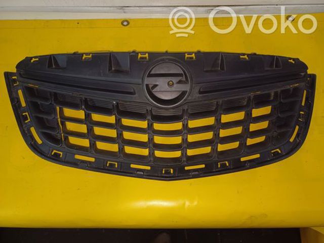 Решетка 95391779 OPEL