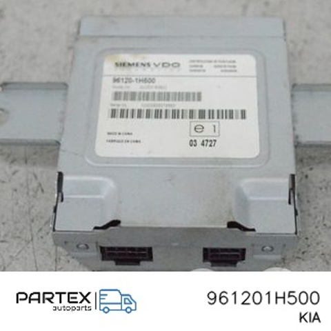 USB-разветвитель 961201H500 HYUNDAI