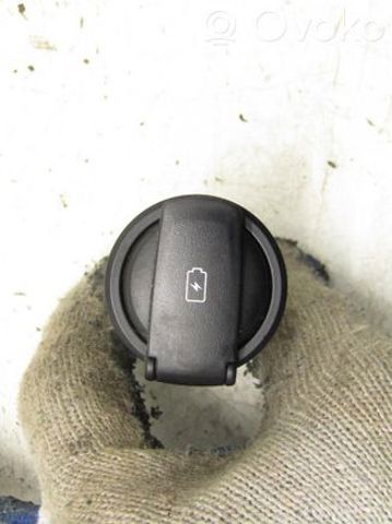 HYUNDAI 96125D3000 USB-разветвитель в наличии Хмельницкий