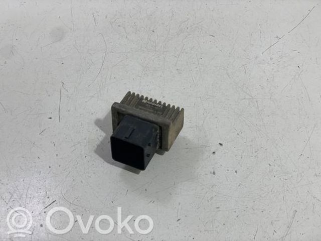 RENAULT 9640469680A Реле свечей накала в наличии Черновцы
