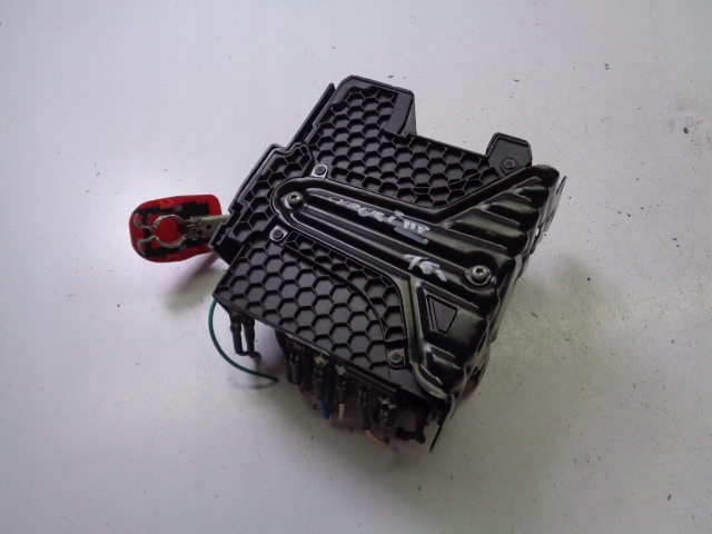 PEUGEOT 9675350180 в наличии Черновцы
