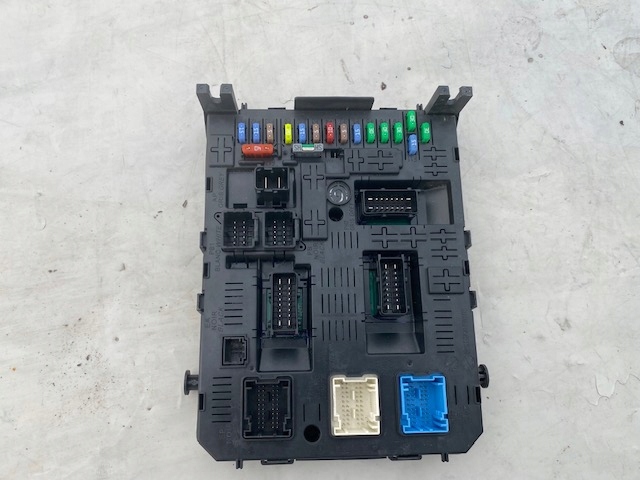 967847708001 PEUGEOT купить в Черкассы