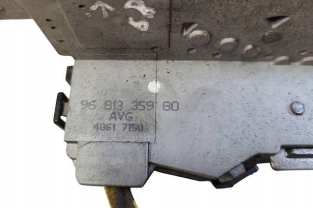 PEUGEOT 9681335980 Замок водительской двери в наличии Запорожье