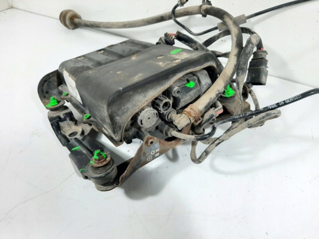 97035815111 PORSCHE Насос пневматической системы кузова купить в Каменское