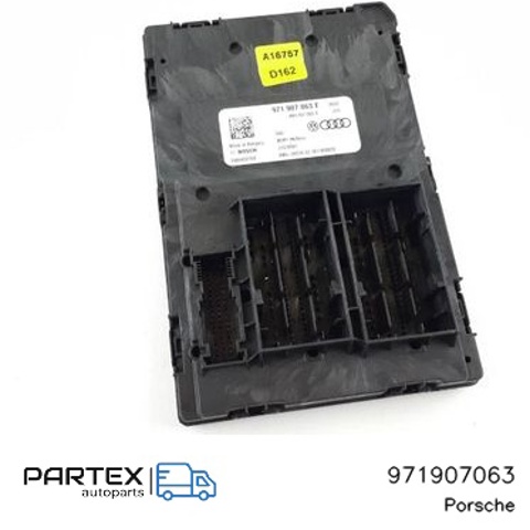 971907063 PORSCHE купить в Каменское