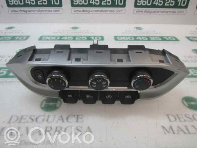 HYUNDAI 972501W270 в наличии Кривой Рог