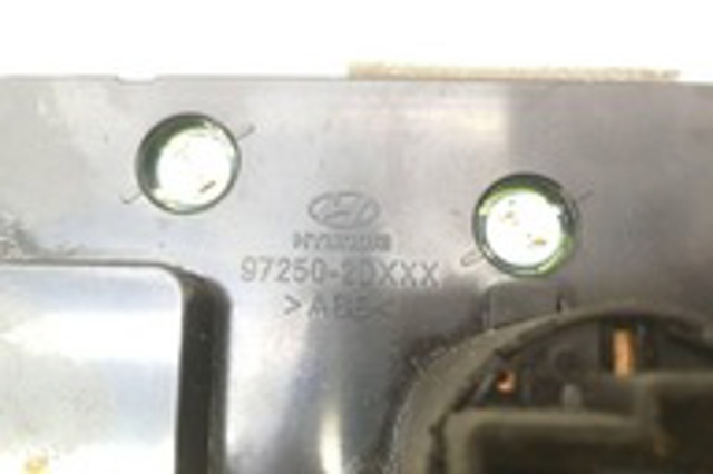 HYUNDAI 972502DXXX в наличии Черкассы