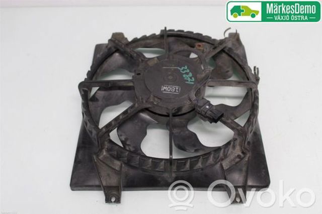 977352B000 Диффузор радиатора купить Черкассы