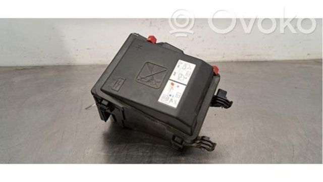 PEUGEOT 9801448680 Крышка блока предохранителей в наличии Запорожье