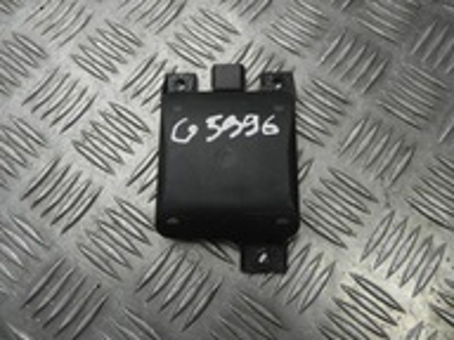 99150K4500 HYUNDAI Датчик контроля мертвой зоны задний купить в Черновцы