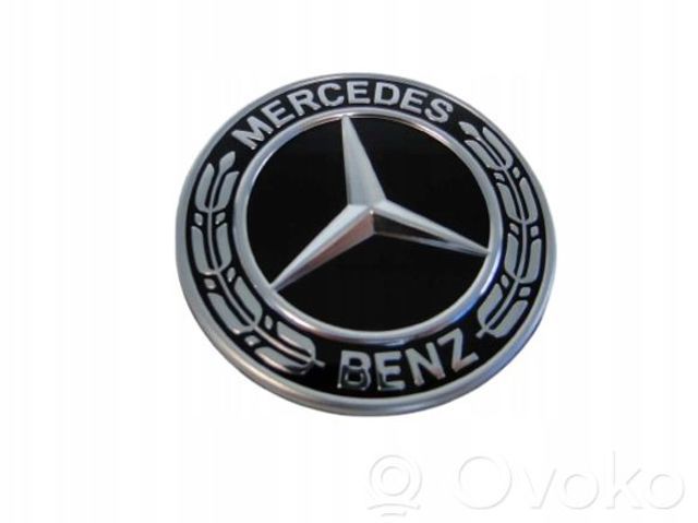 Фирменный значек капота A0008171701 MERCEDES