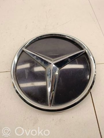 0008880400 MERCEDES Эмблема решетки радиатора купить в Харьков