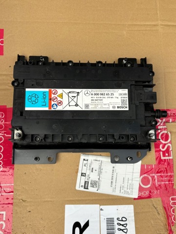 A0009826525 Mercedes