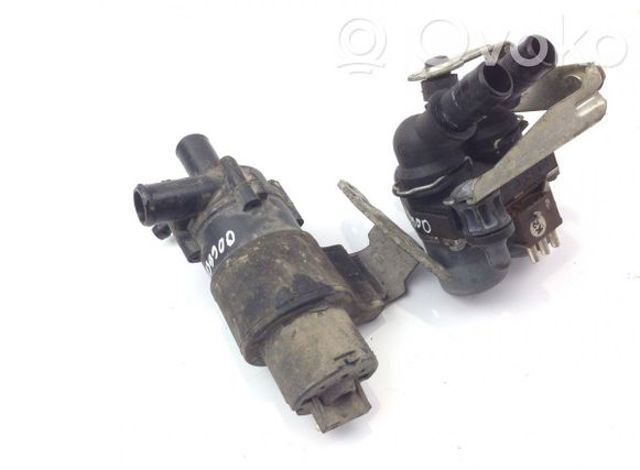 Кран отопителя A0048302084 MERCEDES