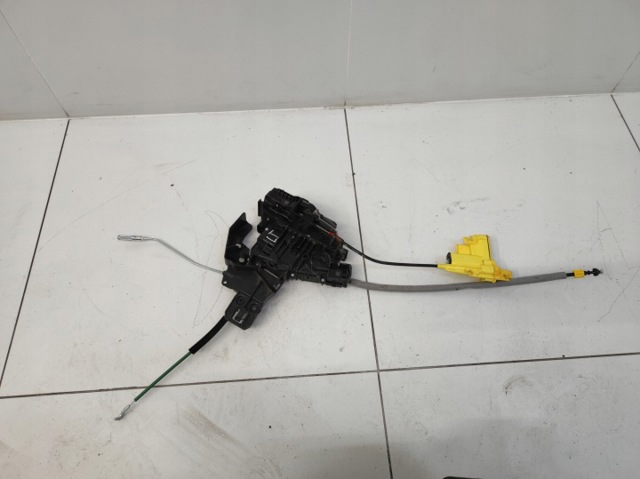 A0997307700 MERCEDES Замок двери задней левой купить в Каменское