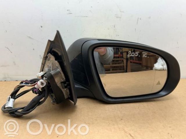 Накладка правого бокового зеркала A0998115000 MERCEDES