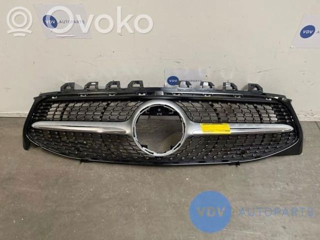 Решетка A1188800802 MERCEDES