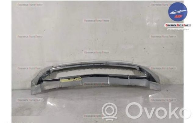 MERCEDES A1668857122 Накладка бампера переднего центральная в наличии Одесса