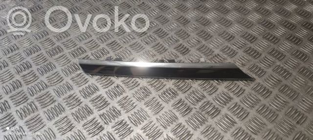 MERCEDES A1668880985 Решетка радиатора в наличии Винница