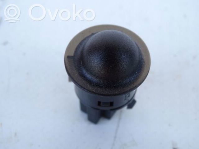 A1669055100 MERCEDES Замок зажигания купить в Ужгород