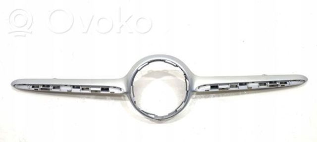 Молдинг решетки радиатора A1778880300 MERCEDES