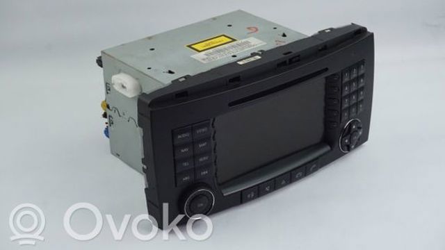 A2038274242 MERCEDES Магнитола (радио AM/FM) купить в Харьков