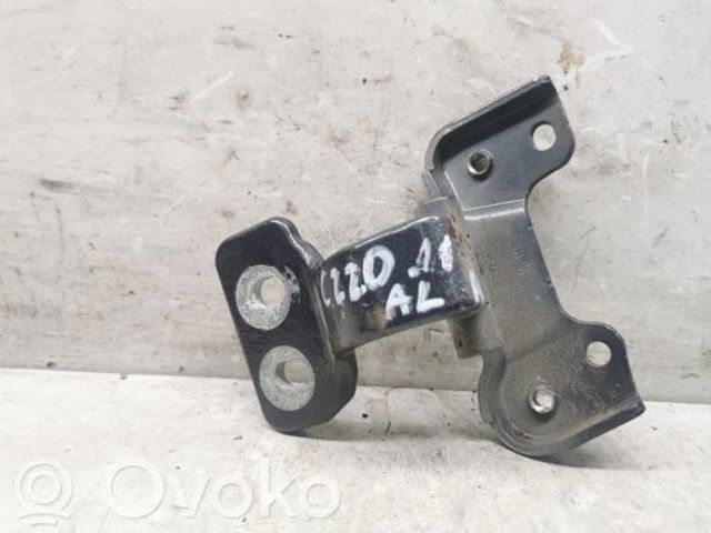 MERCEDES 2047400237 Петля двери задней (багажной 3/5-й) в наличии Черкассы