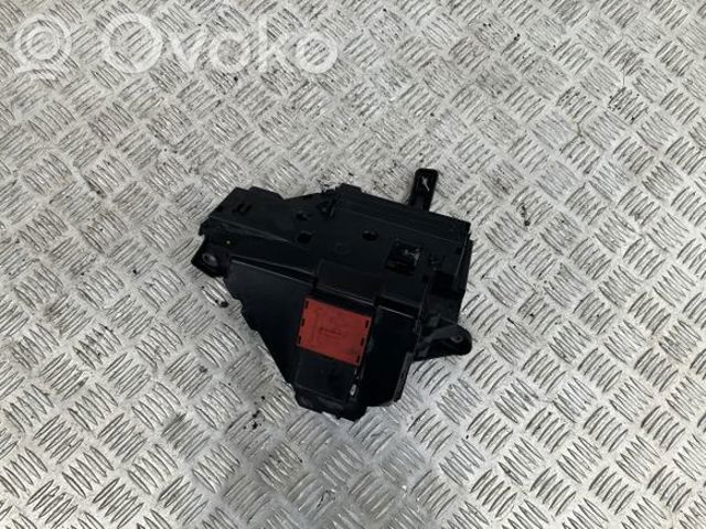 A2055402150 MERCEDES Блок предохранителей купить в Винница