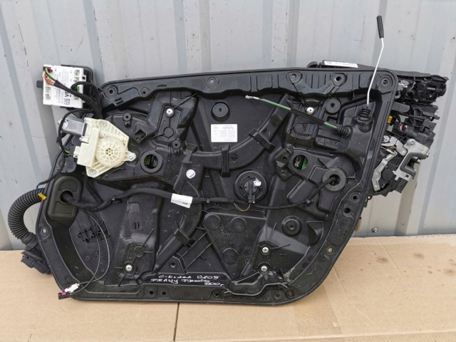 MERCEDES A2057230239 в наличии Ровно