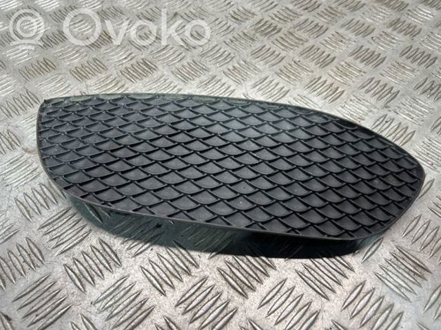 A2058850723 MERCEDES Заглушка (решетка) противотуманных фар бампера переднего левая купить в Тернополь