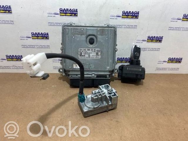Замок зажигания A2079052700 MERCEDES