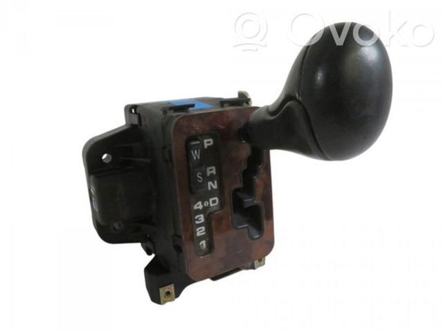 MERCEDES A2105451332 в наличии Ирпень