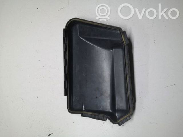 Крышка блока предохранителей A2115400682 MERCEDES