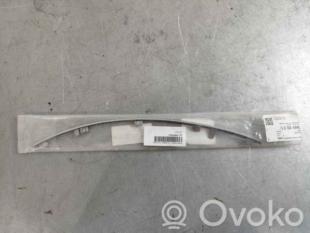 MERCEDES A2128853021 Молдинг решетки бампера переднего правый в наличии Полтава