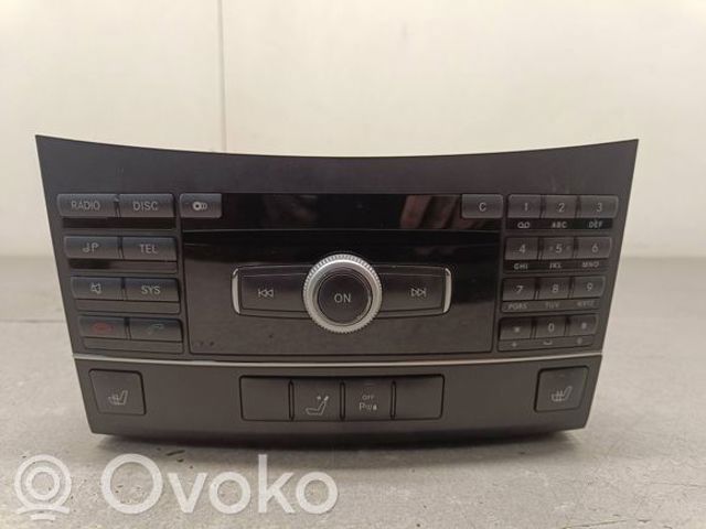 A2129060001 Магнитола (радио AM/FM) купить Полтава