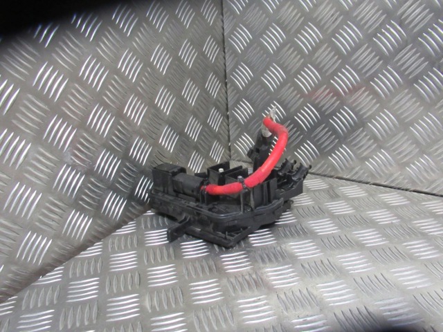 MERCEDES A2135401418 в наличии Украина