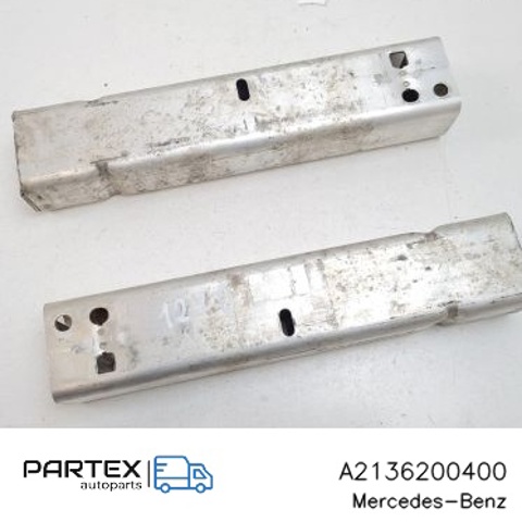 Кронштейн усилителя переднего бампера A2136200400 MERCEDES