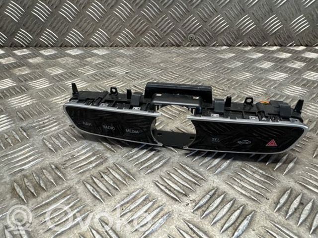 A2139054603 Блок кнопок центральной консоли купить Винница