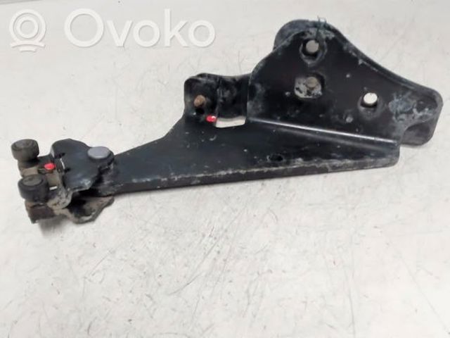 A4157602000 MERCEDES Ролик двери боковой (сдвижной) правый нижний купить в Кривой Рог