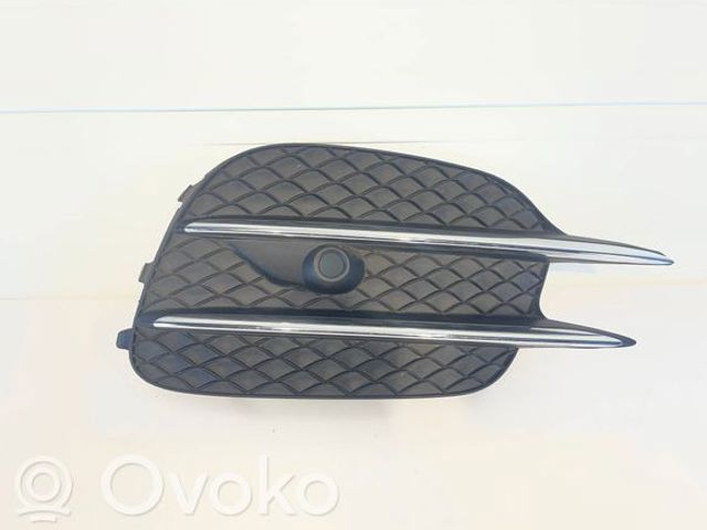 MERCEDES A4478851300 Решетка бампера переднего правая в наличии Запорожье
