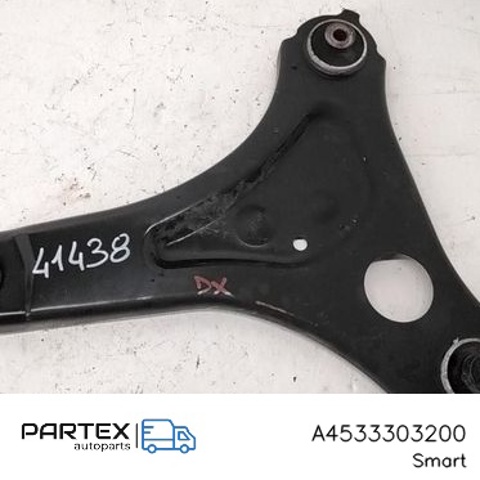 A4533303200 MERCEDES Сайлентблок переднего нижнего рычага купить в Одесса