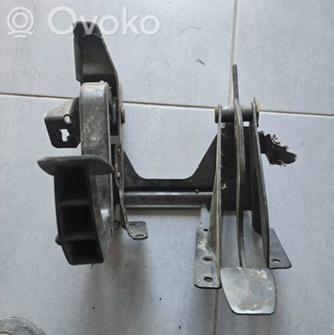 Педаль сцепления A6382900416 MERCEDES