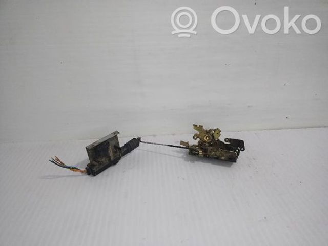 Замок двери сдвижной A6387601240 MERCEDES