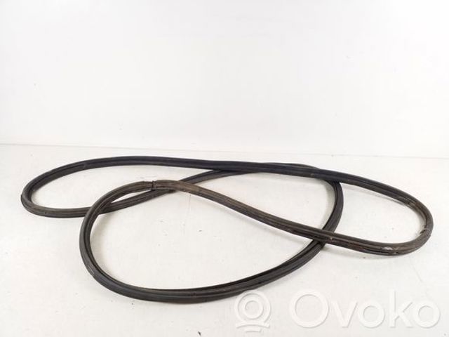 MERCEDES A6397330798 Уплотнитель двери задней правой (на кузове) в наличии Хмельницкий