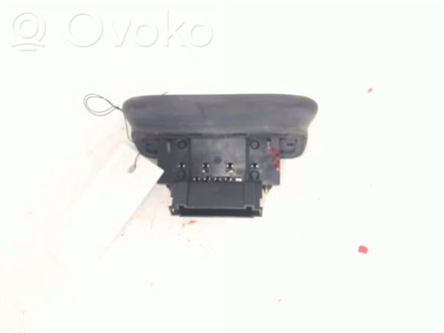 A6398200654 MERCEDES Датчик закрывания дверей (концевой выключатель), на сдвижной двери купить в Львов