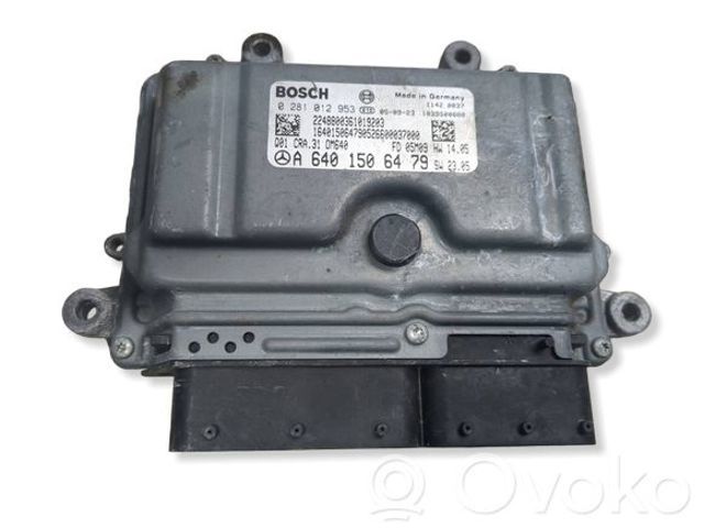 Компьютер двигателя A6401506479 MERCEDES