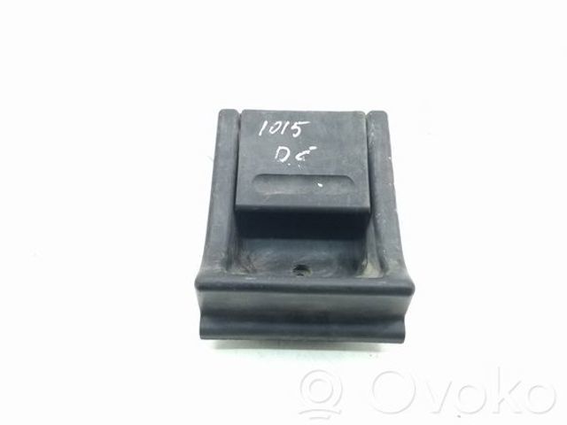 MERCEDES A9017601361 Ручка боковой двери внутренняя в наличии Винница