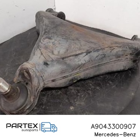Рычаг передней подвески нижний, правый A9043300907 MERCEDES