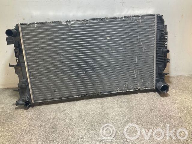 MERCEDES A9065000454 Радиатор кондиционера в наличии Черновцы
